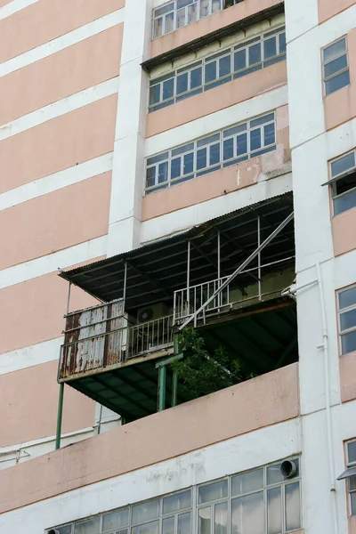 Setembro 2005 Exterior Antigo Edifício Industrial Yau Tong — Fotografia de Stock