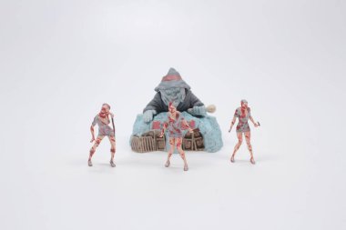 Mini zombi figürü, tema parkı