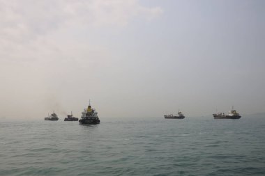 16 Mart 2021 Kum tarama teknesi San Pompa kıyı şeridinden uzaklaşıyor