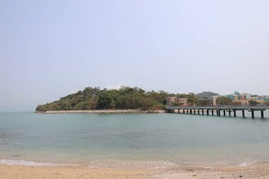 16 Mart 2021, Hong Kong 'daki Peng Chau Adası, Tai Lei Adası manzaralı.