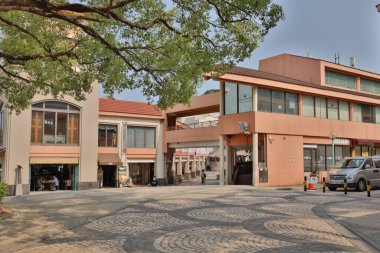 16 Mart 2021 'de Discovery Bay, yüksek piyasa yerleşim birimlerinin gelişimini içeren karışık bir yerleşim birimidir.