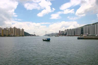 2 Temmuz 2005. Rambler Kanalı Hong Kong 'un yerleşim bölgesi.