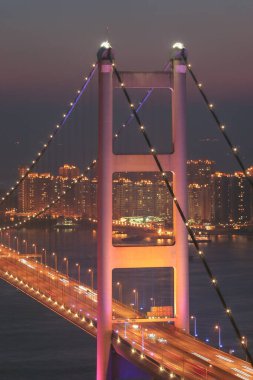 3 Temmuz 2005 'te Hong Kong' daki Tsing Ma Köprüsü.