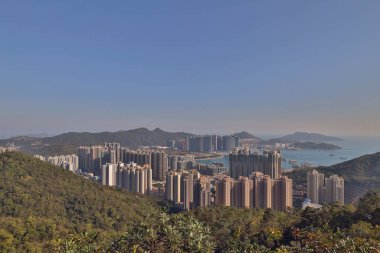 2 Ocak 2021, Tseung Kwan O kasabası, Black Hill manzaralı.