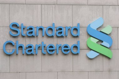 25 Haziran 2005 'te grubun adı duvardan çıktı.