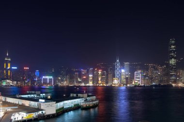 17 Aralık 2005 Tsim Sha Tsui Kültür Merkezi, Saat Kulesi ile Feribot İskelesini Başlat