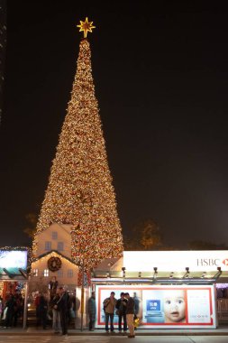 17 Aralık 2005 Büyük Noel ağacı ve dekorasyon Hong Kong