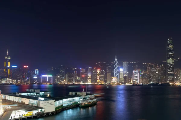 17 Aralık 2005 Tsim Sha Tsui Kültür Merkezi, Saat Kulesi ile Feribot İskelesini Başlat