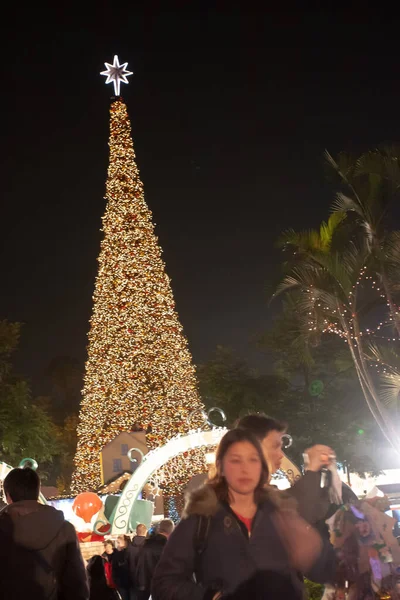 Dezembro 2005 Grande Árvore Natal Decoração Hong Kong — Fotografia de Stock