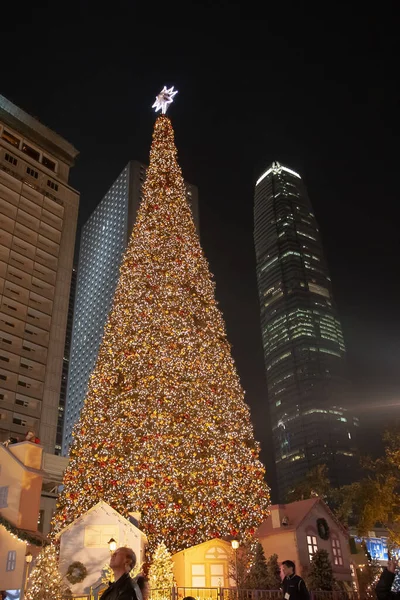 17 Aralık 2005 Büyük Noel ağacı ve dekorasyon Hong Kong