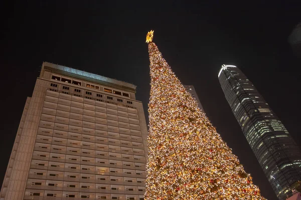 Diciembre 2005 Gran Árbol Navidad Decoración Hong Kong — Foto de Stock