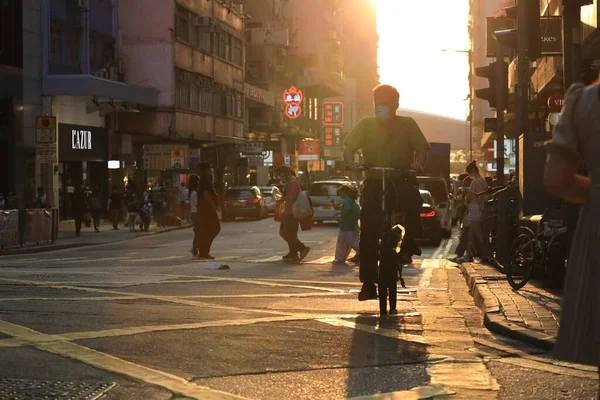 Zonsondergang Straat Door Midtown Shek Tong Tsui April 2021 — Stockfoto