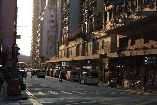 Tramonto Strada Attraverso Midtown Shek Tong Tsui Aprile 2021 — Foto Stock