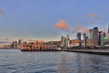 22 Mayıs 2021 'de Wan Chai iskelesindeki yeni Wan Chai feribot iskelesinde.