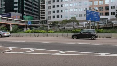 13 Haziran 2021 Wan Chai, Hong Kong 'daki Connaught Yolu' nun Scape yolu.