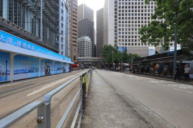 18 Haziran 2021. Bank Street, Hong Kong tramvay istasyonu.