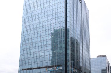 25 Haziran 2021 Ngau Tau Kok, Hong Kong 'daki modern ofis.