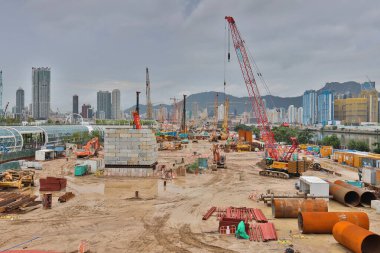 25 Haziran 2021 Kai Tak Geliştirme 'de yapım aşamasında.