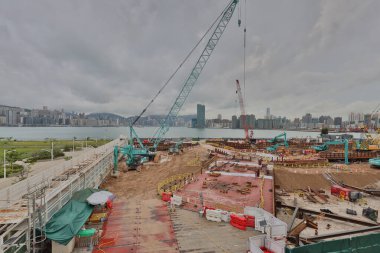 25 Haziran 2021 Kai Tak Geliştirme 'de yapım aşamasında.