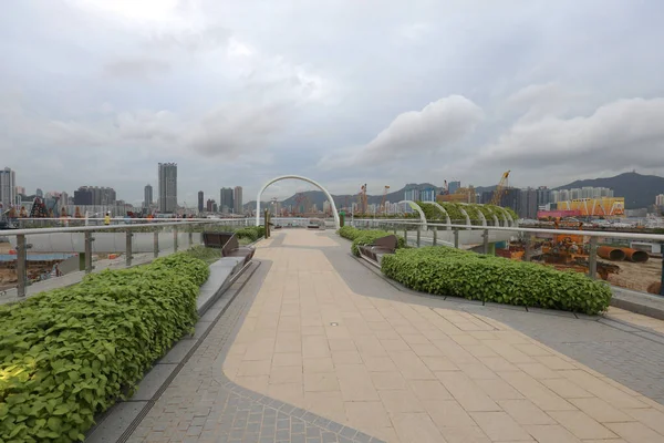 Juni 2021 Säsongsgångerna Kai Tak Sky Garden — Stockfoto