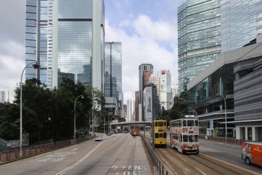 11 Jue 2021 Connaught Road Central sokak manzarası, hk