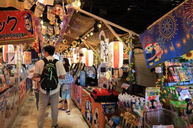 11 Jue 2021 Don Donki, Hong Kong zirvesinde.