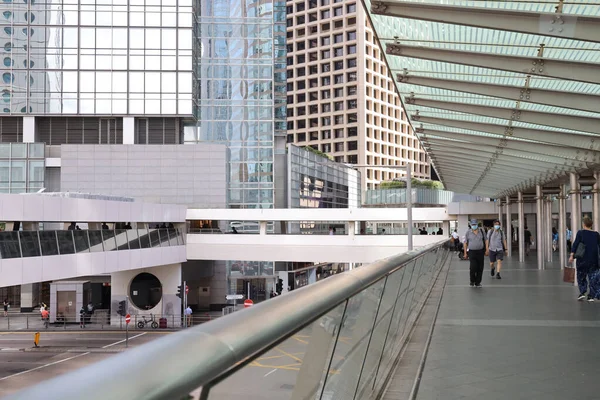 11 Jue 2021 Central, Hong Kong 'daki yaya köprüsü.