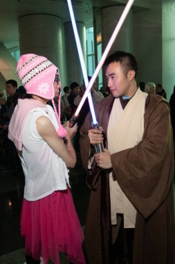 27 Aralık 2005 Japonya Portresi Anime Cosplay Kadını Partide