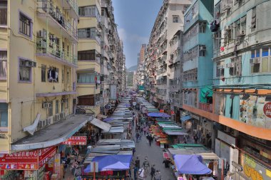 11 Mart 2021 Mong Kok Caddesi Pazarı, Hong Kong