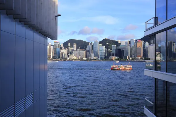 July 2021 Victoria Harbour View Buildings Ocean Terminal Deck — Stok fotoğraf