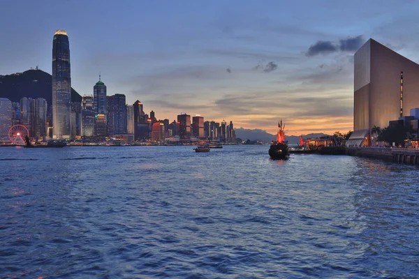 July 2021 Twilight Junk Boat Victoria Harbour — Stock Photo, Image