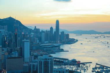 Kızıl Tütsü Yakma Zirvesi 'nde Hong Kong' un alacakaranlığı 9 Temmuz 2021