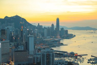 Kızıl Tütsü Yakma Zirvesi 'nde Hong Kong' un alacakaranlığı 9 Temmuz 2021