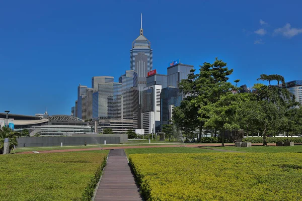 2021年7月15日香港有天际线背景的玉马公园 — 图库照片