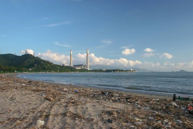 2 Temmuz 2005 'te Lung Kwu Tan' daki Tuen Mun Santrali