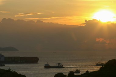 the sunset at the Lung kwn tan, hong kong 