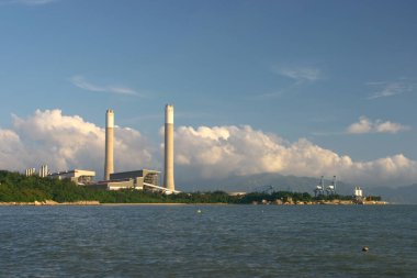 2 Temmuz 2005 'te Lung Kwu Tan' daki Tuen Mun Santrali