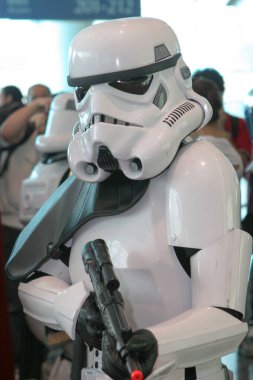 30 Temmuz 2005 Comic Party 'deki güzel Cosplayer,