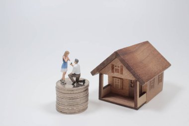 Para biriktirme kavramı, aşk, çift, ilişki