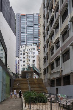 31 Temmuz 2021 Sanayi Binası arasındaki geçit, ara sokak.