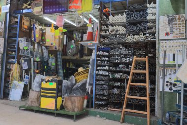 31 Temmuz 2021 Malzemeler bir hırdavatçıda çok sağlandı