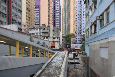 31 Temmuz 2021 Kwai Hing, Hong Kong 'daki kara köprüsü. 