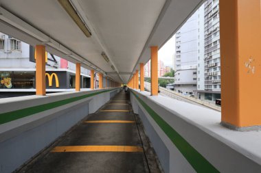 31 Temmuz 2021 Kwai Hing, Hong Kong 'daki kara köprüsü. 