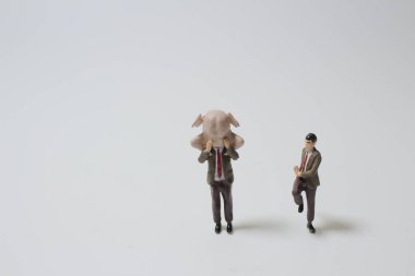 Mini aktör, pozitif duygu ve duygu, eğlence