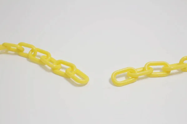 Yellow Plastic Chain Length Broken Link — Stock Photo, Image