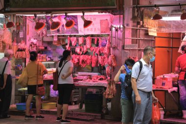 7 Ağustos 2021 tarihi şehir merkezi Wan Chai pazarı.