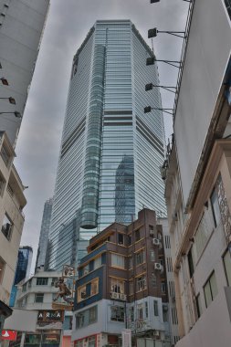 7 Ağustos 2021 Yeni ofis binası ve Causeway Körfezi 'ndeki eski apartman