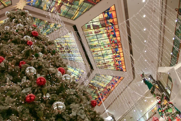 Arbre Noël Géant Avec Plafond Dans Centre Commercial Hong Kong — Photo