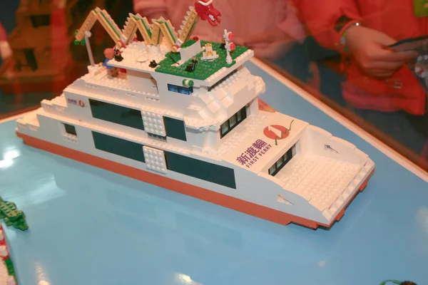 Dez 2004 Figuras Lego Exposição Cetim — Fotografia de Stock