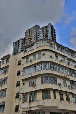 To Kwa Wan 'daki 15 Ağustos 2021 eski apartman binası veya Tong Lau.